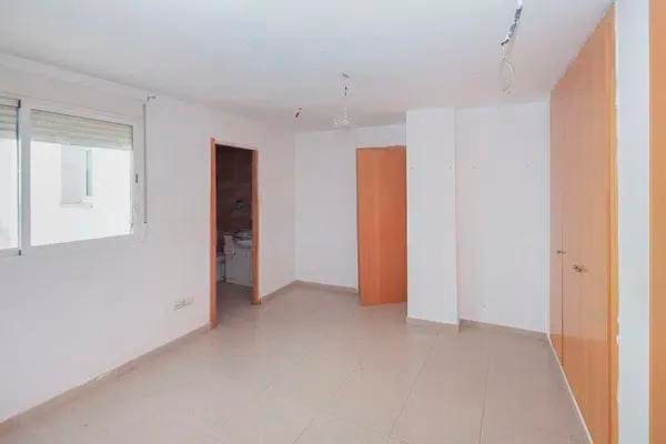 4 sypialnia Apartament na sprzedaż w Lliria - 200 000 € (Ref: 9780053)