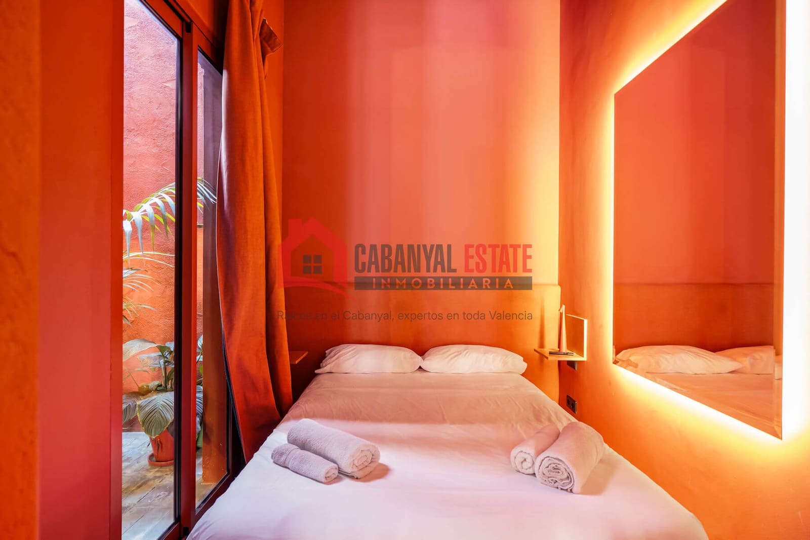 2 soveværelse Lejlighed til salg i Valencia by - € 495.000 (Ref: 9785962)