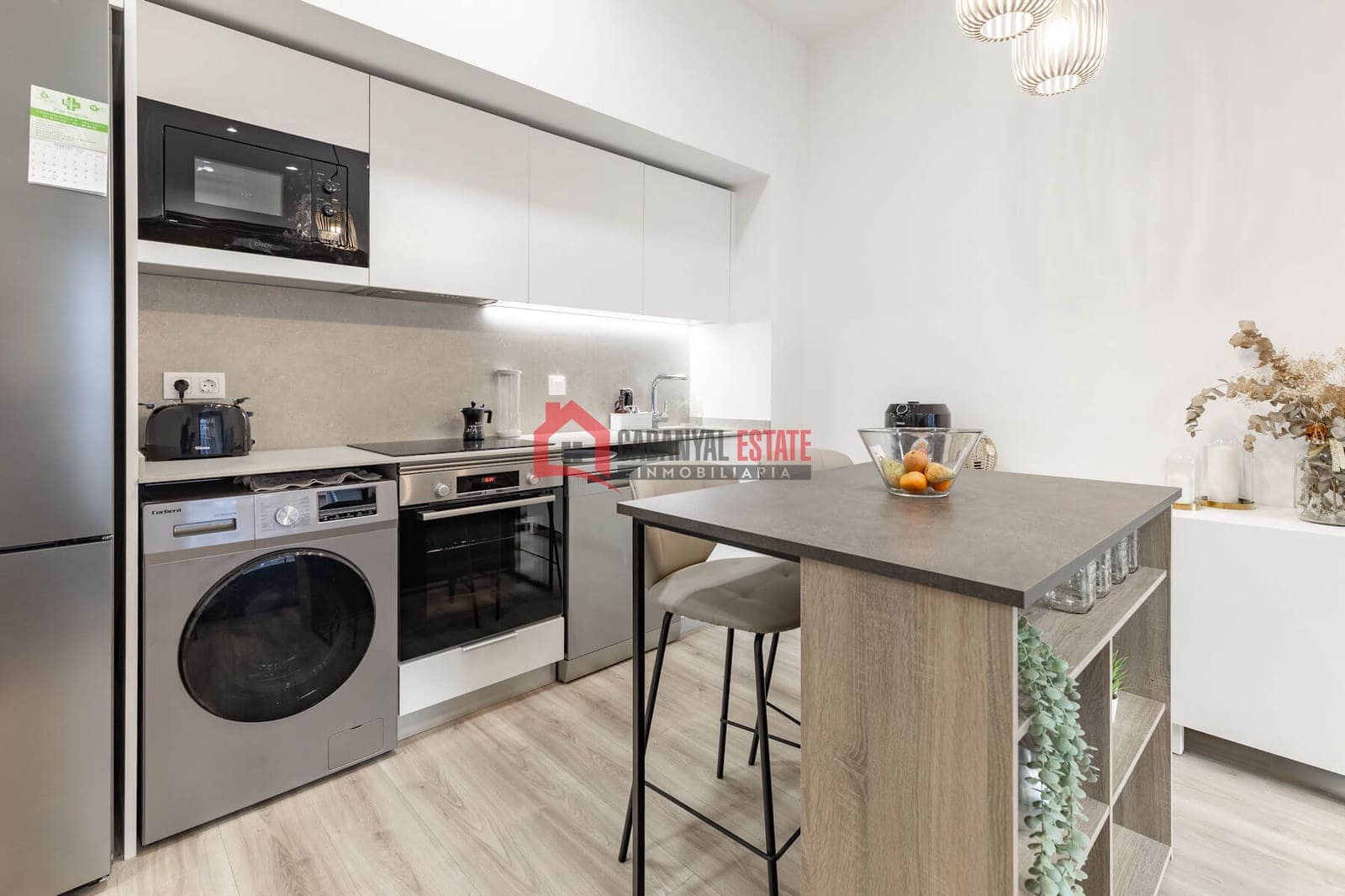 Apartamento de 2 habitaciones en València ciudad en venta - 395.000 € (Ref: 9805943)