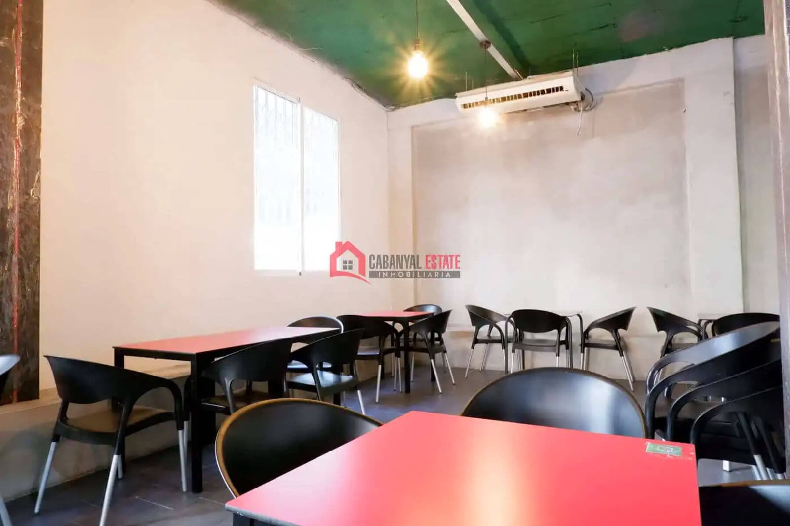 Local Commercial à vendre à Valence ville - 250 000 € (Ref: 9821531)
