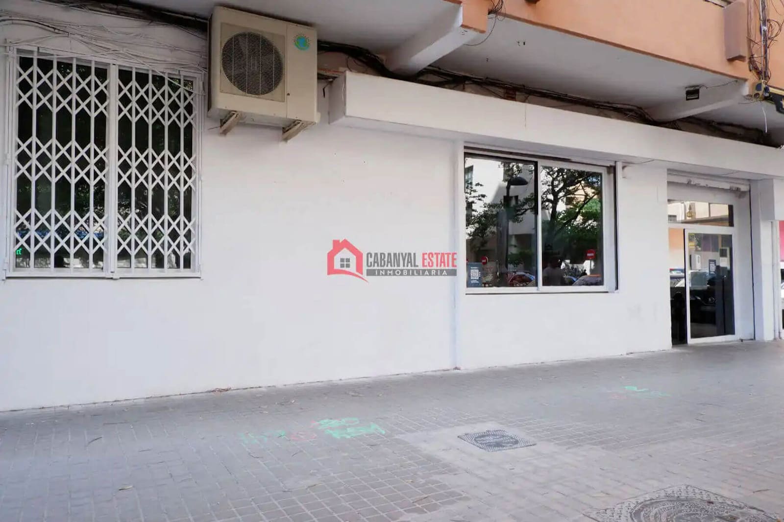 Local Commercial à vendre à Valence ville - 250 000 € (Ref: 9821531)