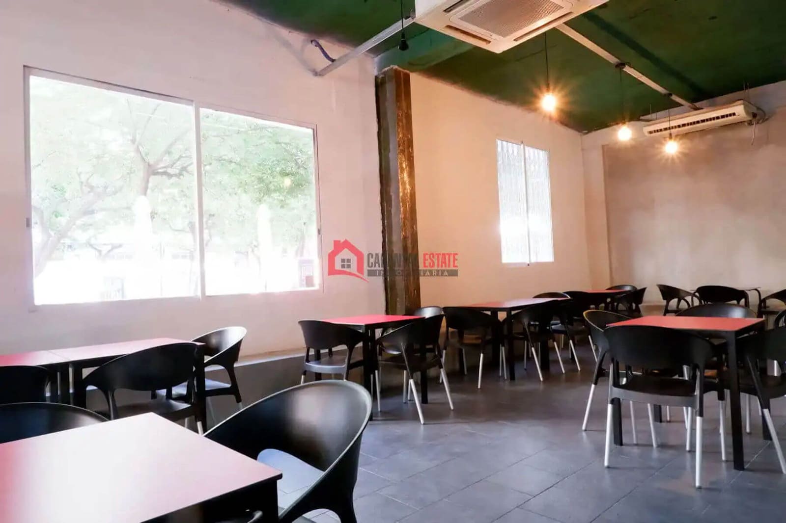 Local Commercial à vendre à Valence ville - 250 000 € (Ref: 9821531)