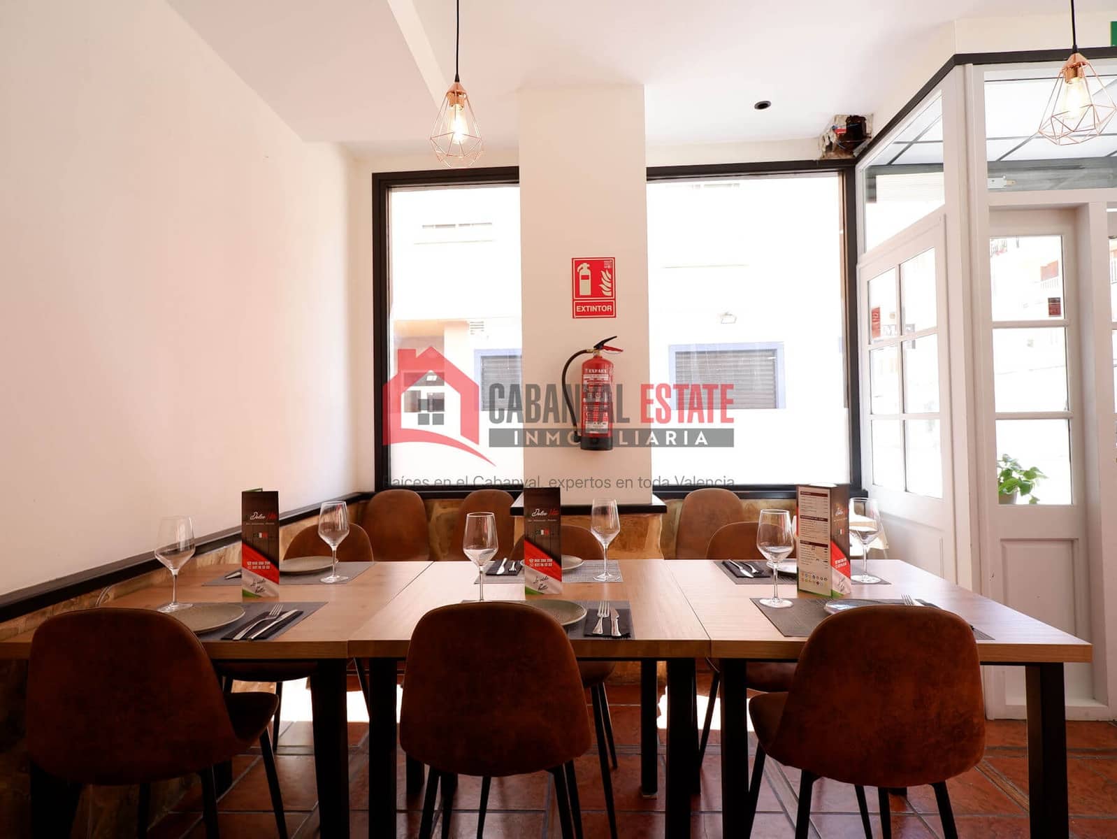 Commercial for rent in Sagunto / Sagunt - € 1,430 (Ref: 9850190)