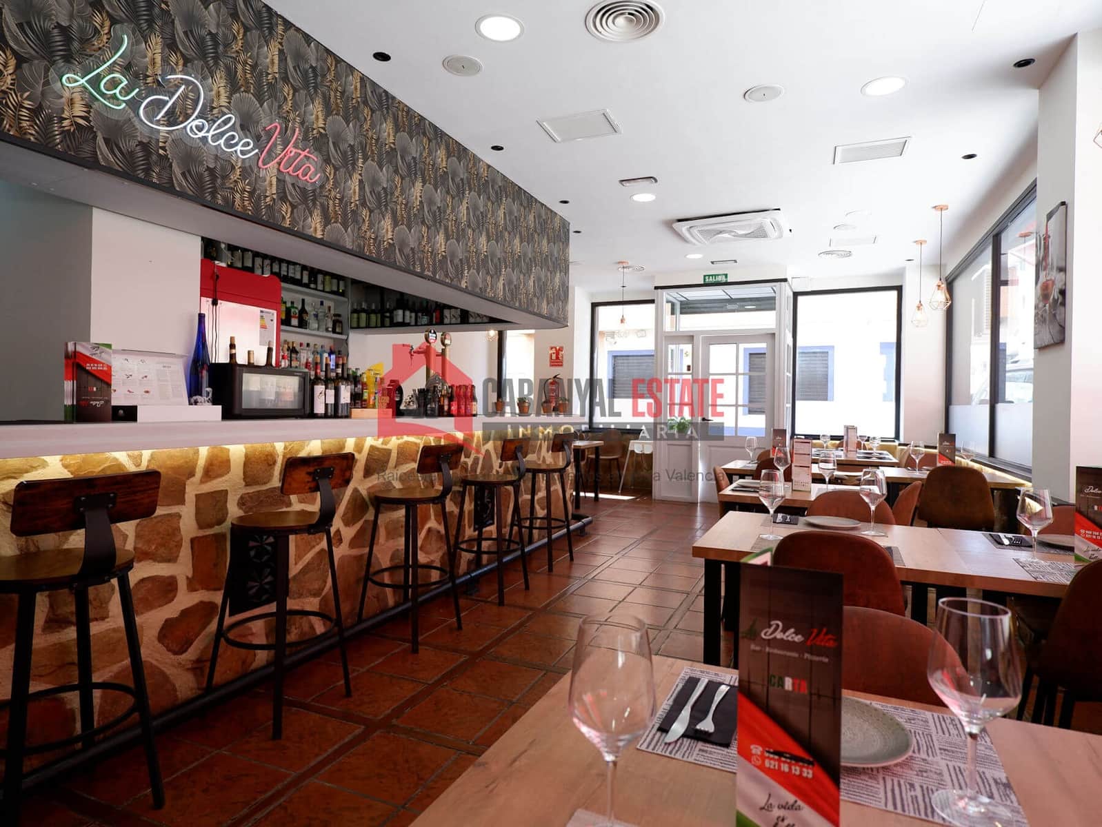 Commercial for rent in Sagunto / Sagunt - € 1,430 (Ref: 9850190)