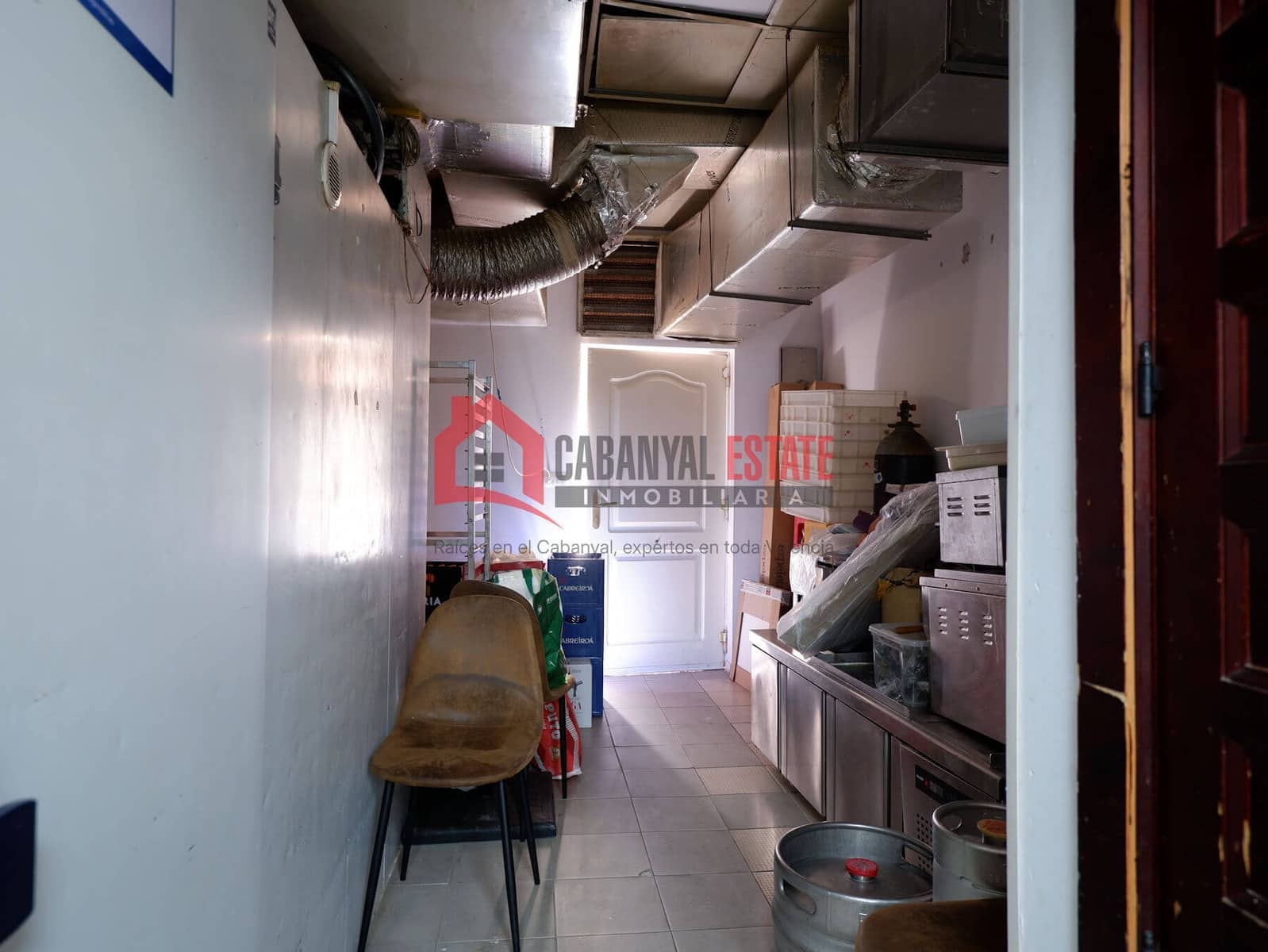 Commercial for rent in Sagunto / Sagunt - € 1,430 (Ref: 9850190)