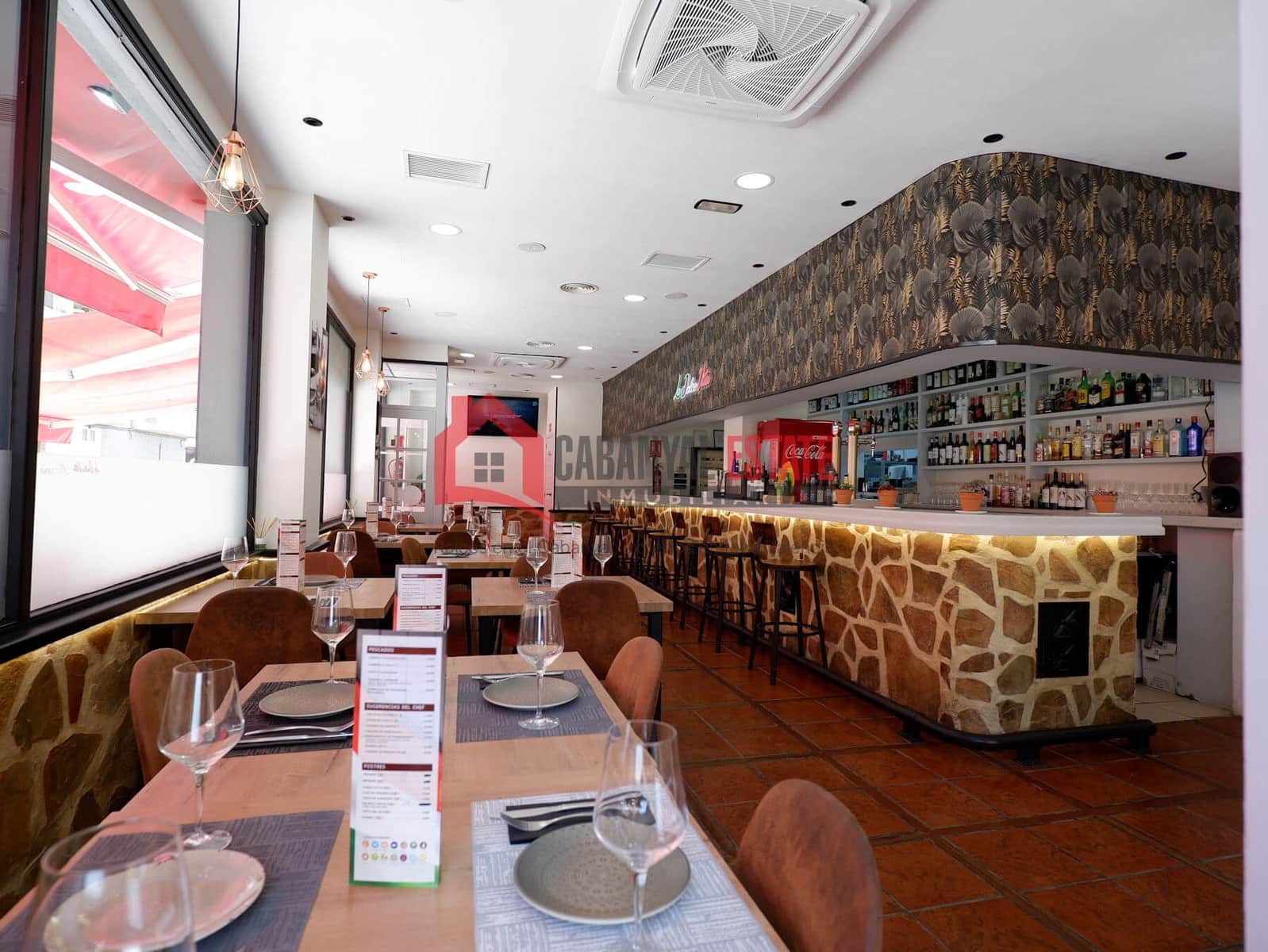 Commercial for rent in Sagunto / Sagunt - € 1,430 (Ref: 9850190)