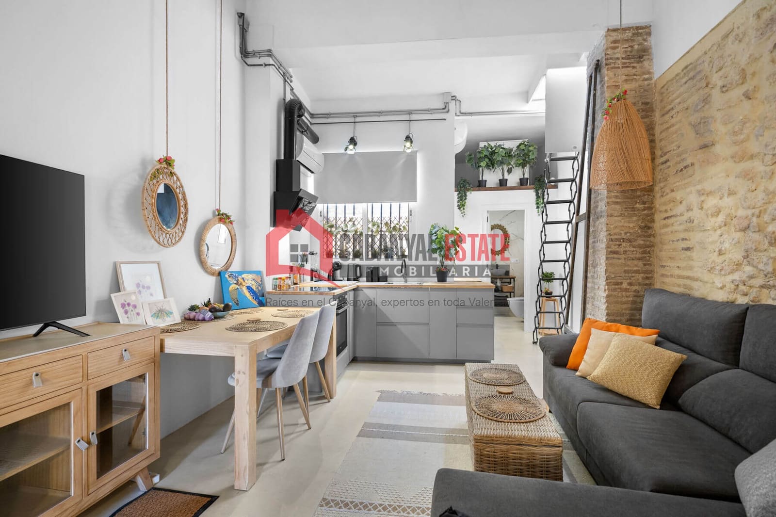 2 slaapkamer Appartement te koop in Valencia stad - € 335.000 (Ref: 9856276)