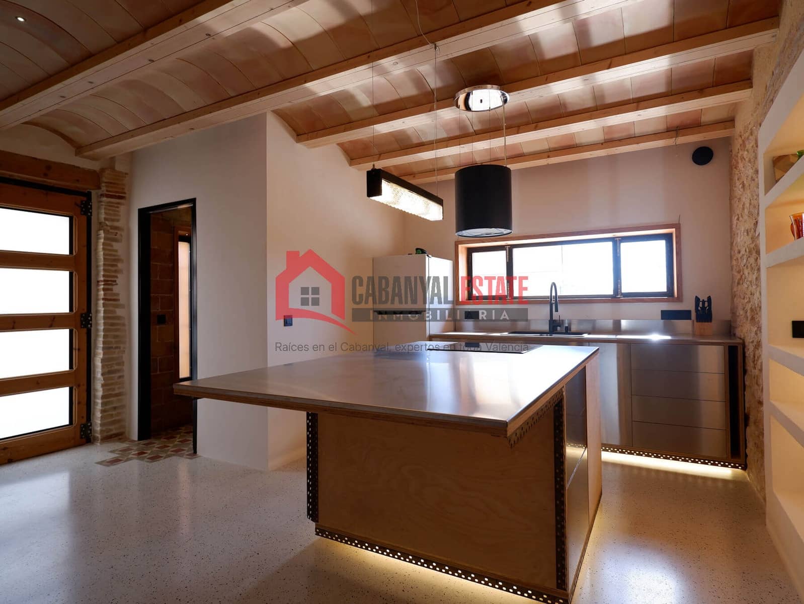 1 bedroom Townhouse for sale in Valencia city - € 230,000 (Ref: 9883864)