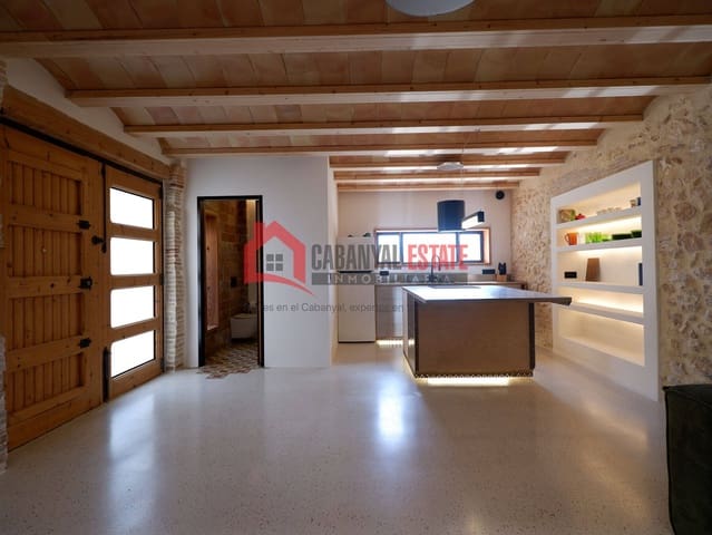 1 bedroom Townhouse for sale in Borboto, Valencia city - € 230,000 (Ref: 9883864)
