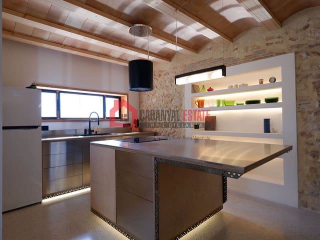 1 bedroom Townhouse for sale in Borboto, Valencia city - € 230,000 (Ref: 9883864)