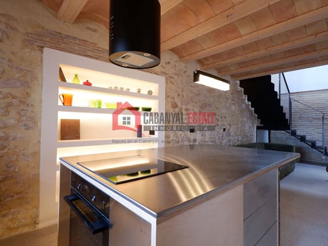 1 bedroom Townhouse for sale in Borboto, Valencia city - € 230,000 (Ref: 9883864)
