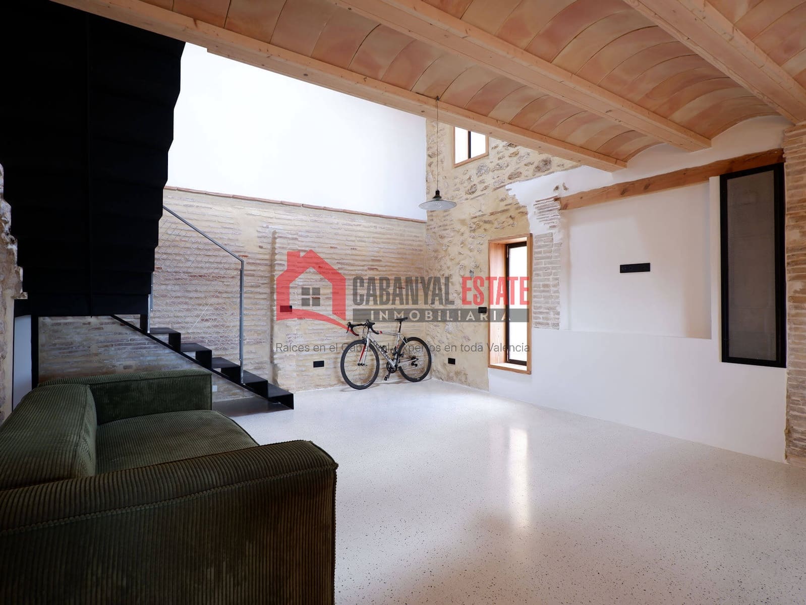 1 bedroom Townhouse for sale in Valencia city - € 230,000 (Ref: 9883864)