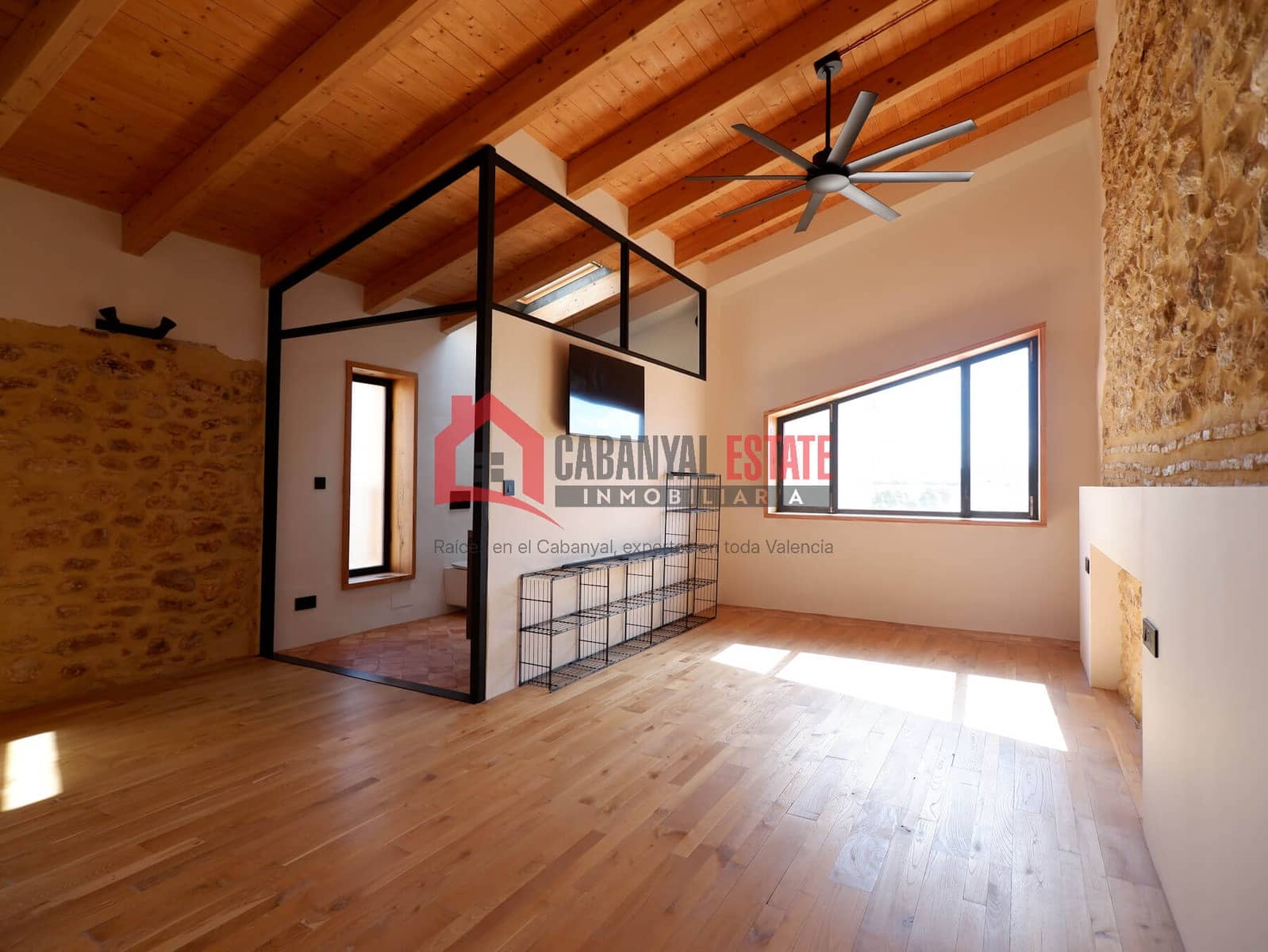 1 bedroom Townhouse for sale in Valencia city - € 230,000 (Ref: 9883864)