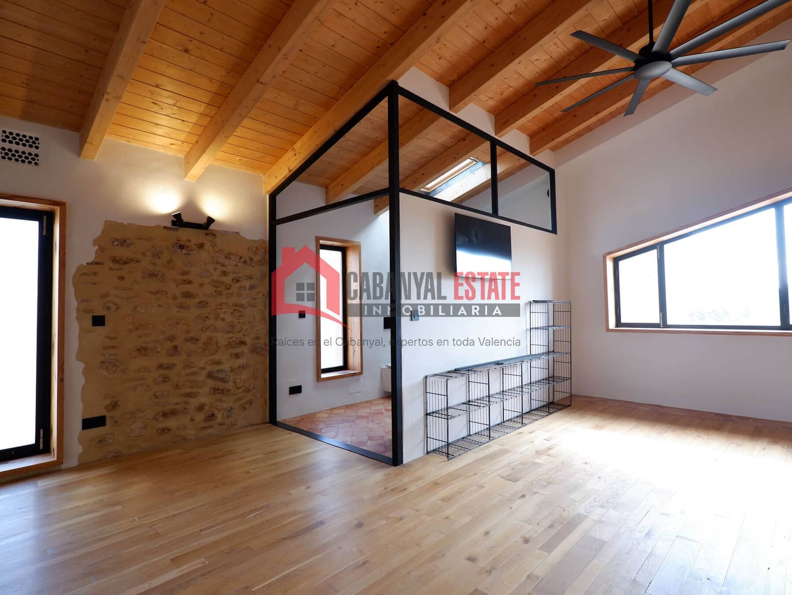 1 bedroom Townhouse for sale in Valencia city - € 230,000 (Ref: 9883864)