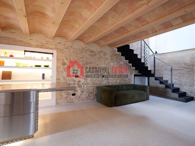 1 bedroom Townhouse for sale in Borboto, Valencia city - € 230,000 (Ref: 9883864)