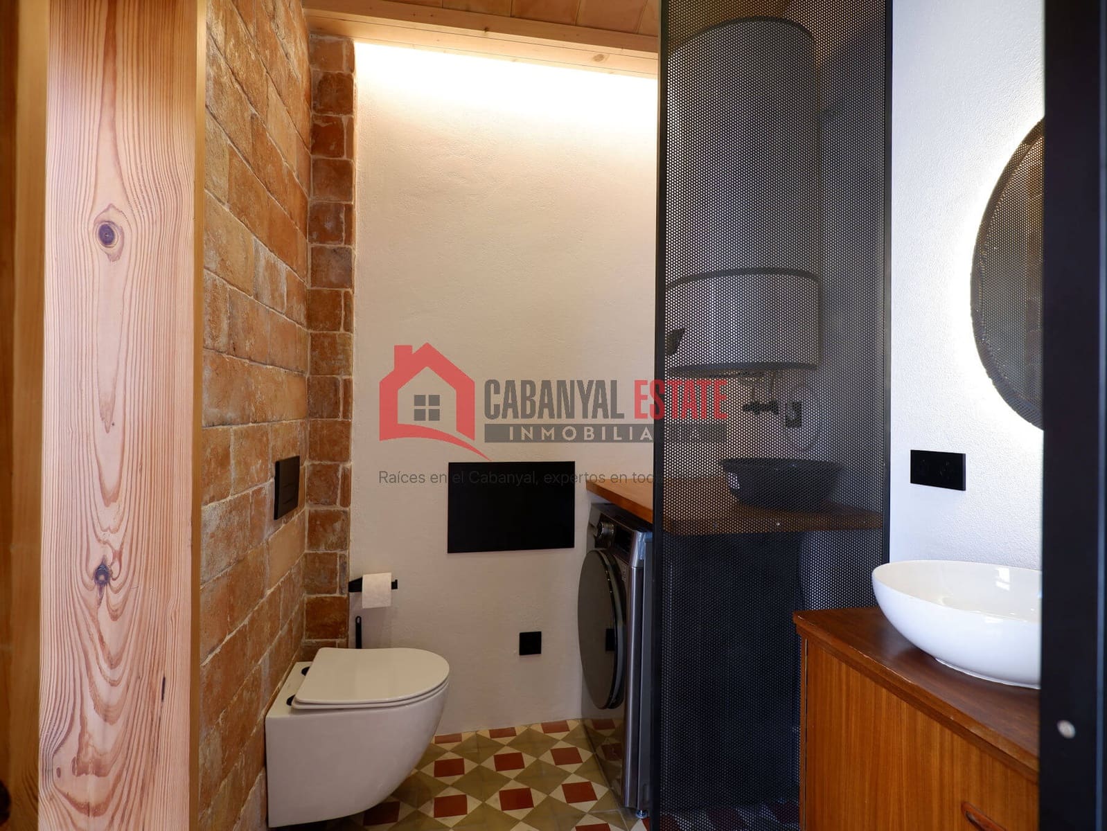 1 bedroom Townhouse for sale in Valencia city - € 230,000 (Ref: 9883864)