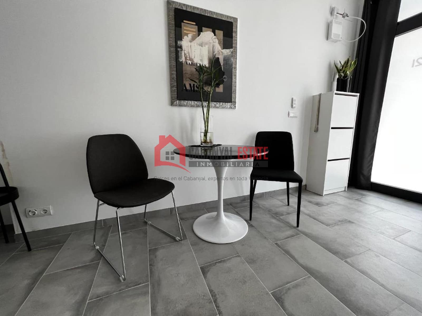 2 slaapkamer Appartement te koop in Valencia stad - € 139.000 (Ref: 9912621)