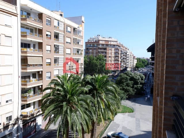 4 sovrum Lägenhet till salu i El Pla del Real, Valencia stad - 530 000 € (Ref: 9914693)