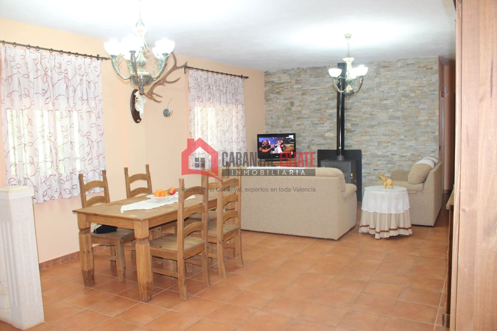 4 soveværelse Villa til salg i Fuencaliente med garage - € 430.000 (Ref: 9943822)