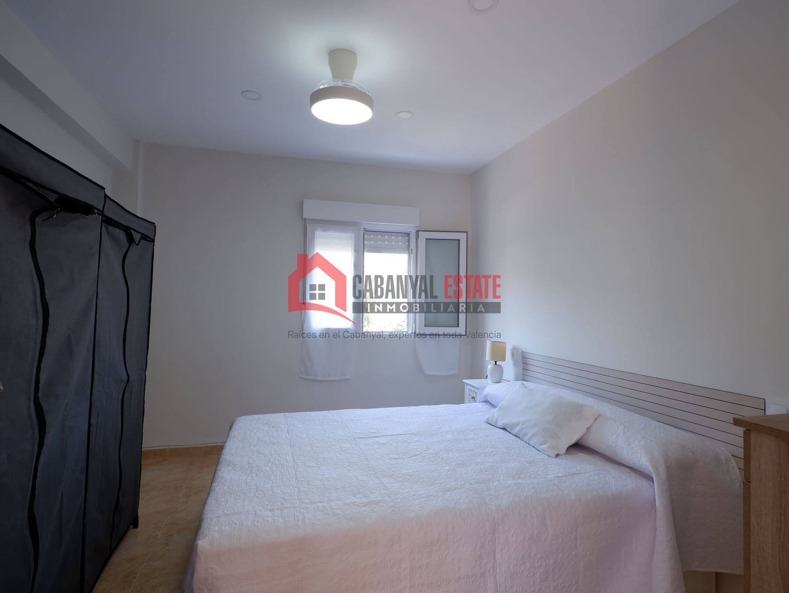 3 bedroom Apartment for rent in Valencia city - € 1,300 (Ref: 9945293)