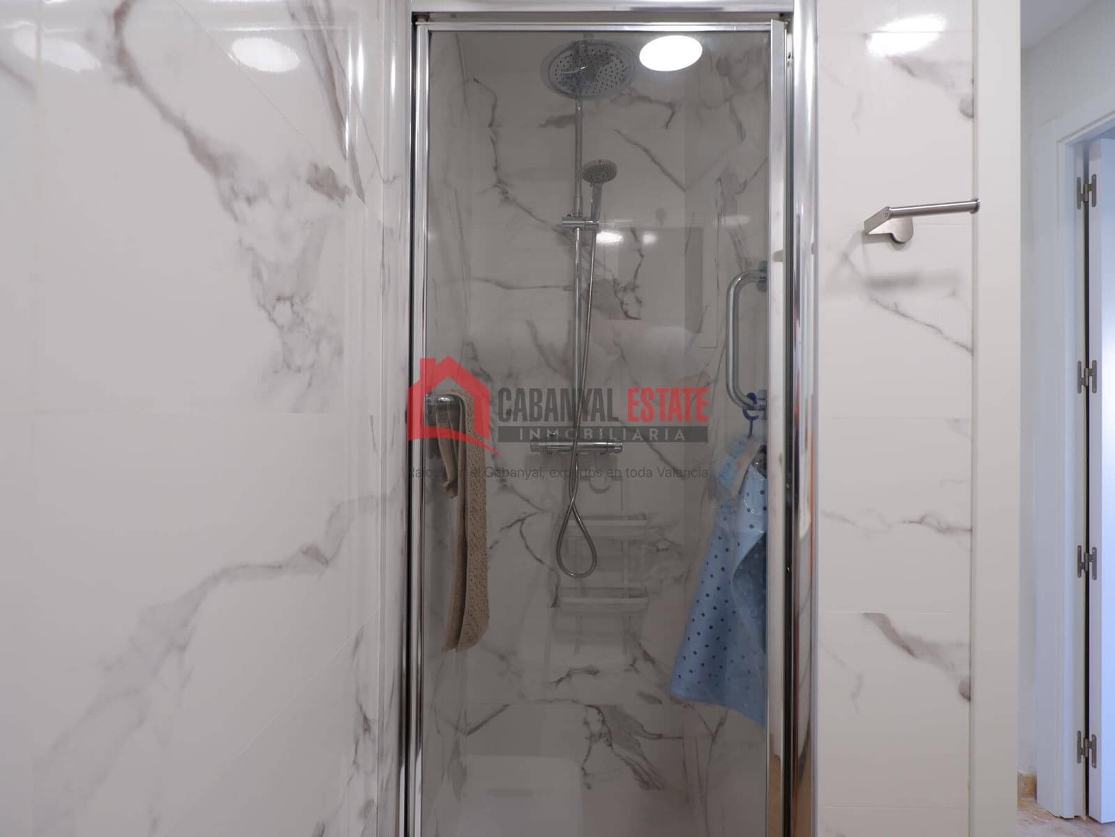 3 bedroom Apartment for rent in Valencia city - € 1,300 (Ref: 9945293)
