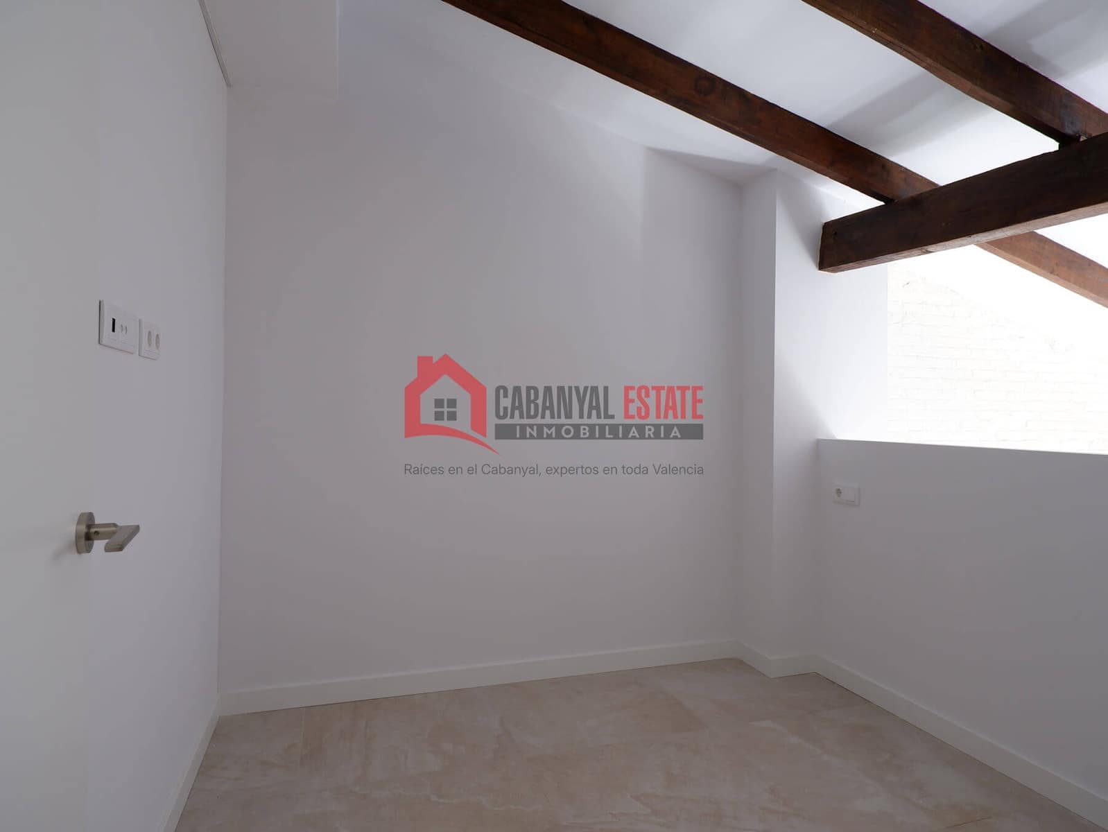 Apartamento de 2 habitaciones en València ciudad en venta - 415.000 € (Ref: 9956647)
