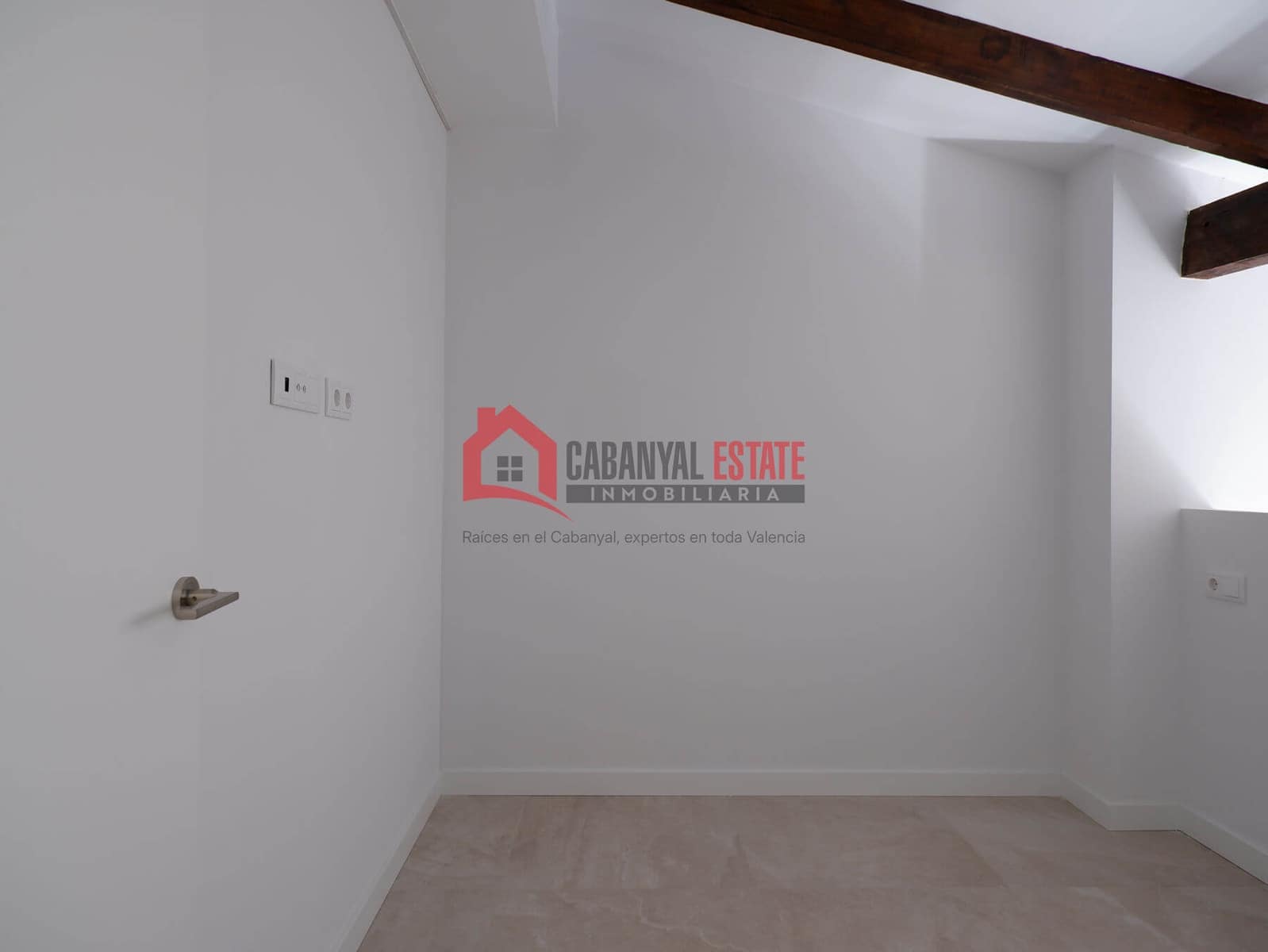 Apartamento de 2 habitaciones en València ciudad en venta - 415.000 € (Ref: 9956647)