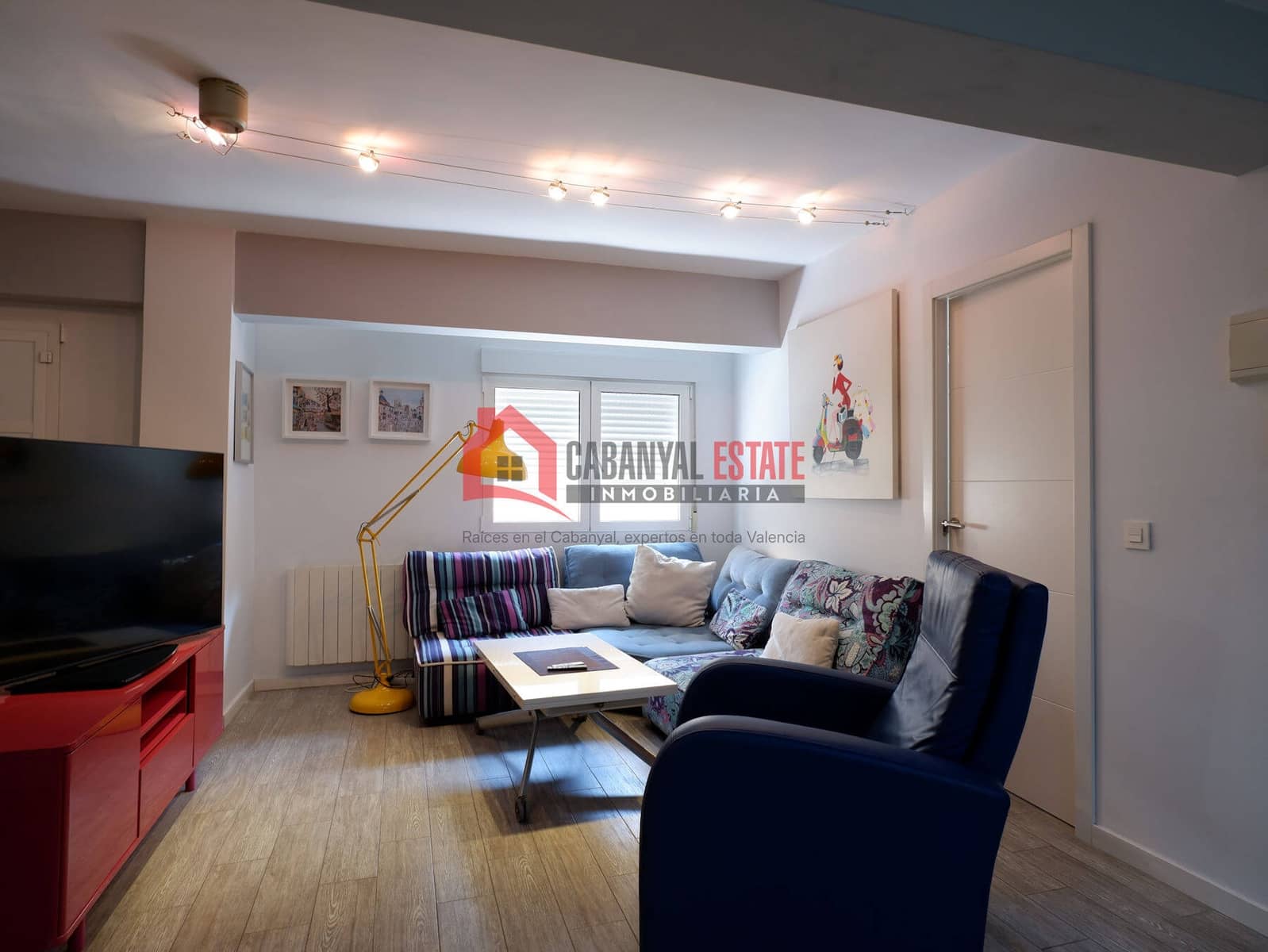 Apartamento de 2 habitaciones en València ciudad en venta - 329.000 € (Ref: 9985354)
