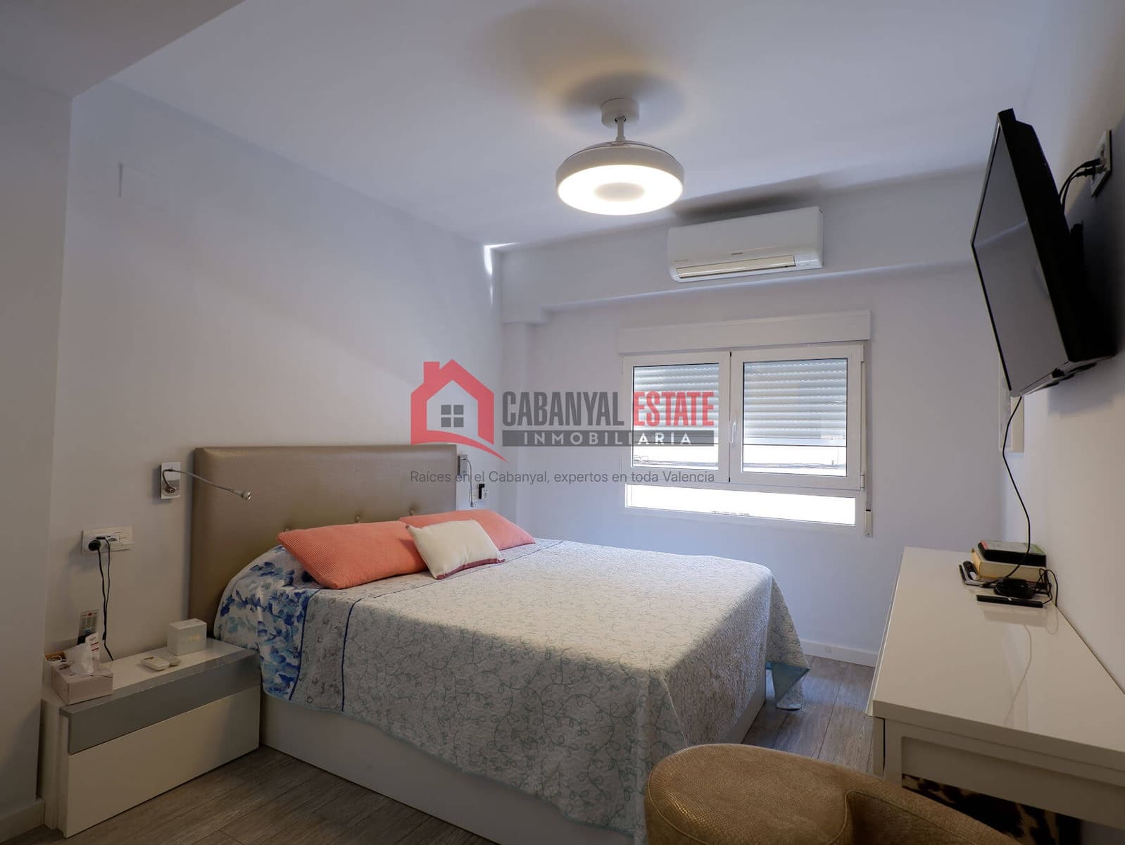 Apartamento de 2 habitaciones en València ciudad en venta - 329.000 € (Ref: 9985354)
