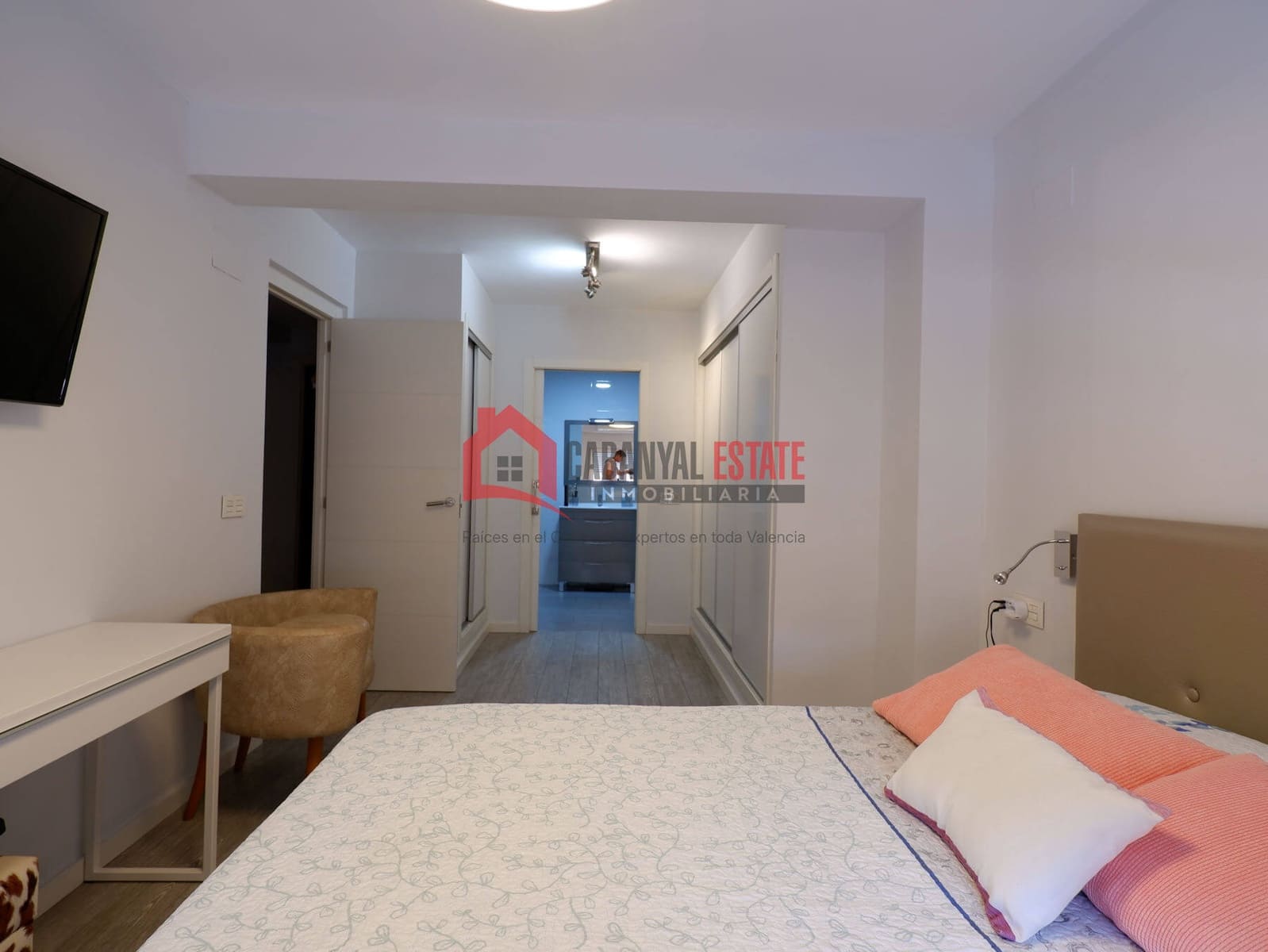 Apartamento de 2 habitaciones en València ciudad en venta - 329.000 € (Ref: 9985354)