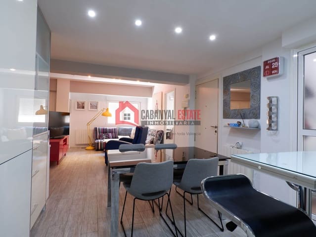 2 soverom Leilighet til salgs i Cabanyal-Canyamelar, Valencia by - € 329 000 (Ref: 9985354)