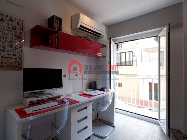 2 soverom Leilighet til salgs i Cabanyal-Canyamelar, Valencia by - € 329 000 (Ref: 9985354)