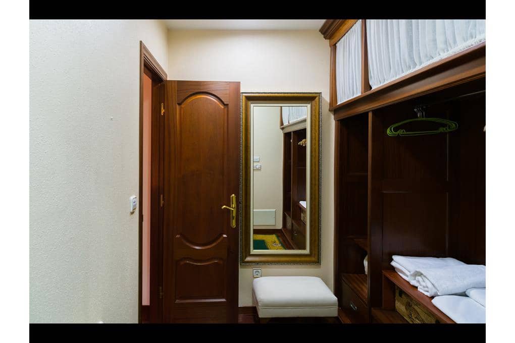 7 Zimmer Villa zu verkaufen in Dumbria mit Garage - 650.000 € (Ref: 10060912)