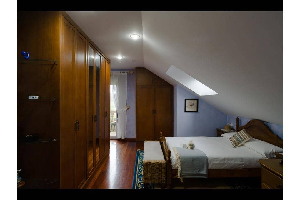 7 Zimmer Villa zu verkaufen in Dumbria mit Garage - 650.000 € (Ref: 10060912)