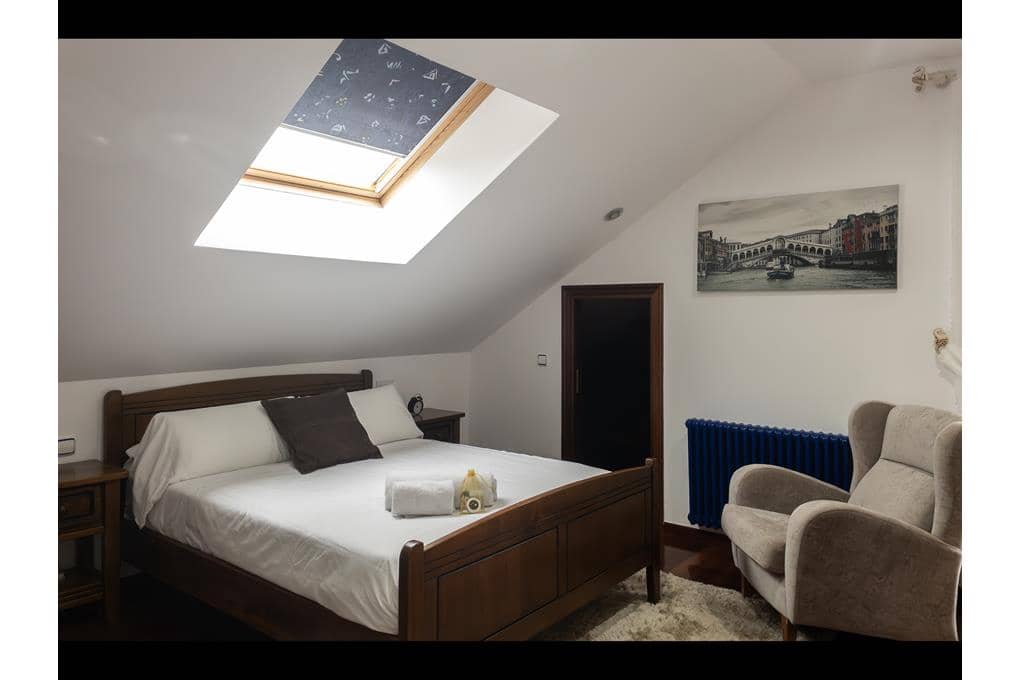 7 Zimmer Villa zu verkaufen in Dumbria mit Garage - 650.000 € (Ref: 10060912)