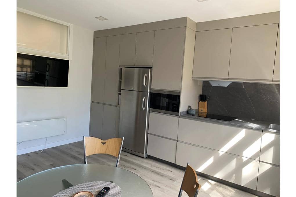 3 quarto Apartamento para venda em Santiago de Compostela com garagem - 540 000 € (Ref: 10095774)