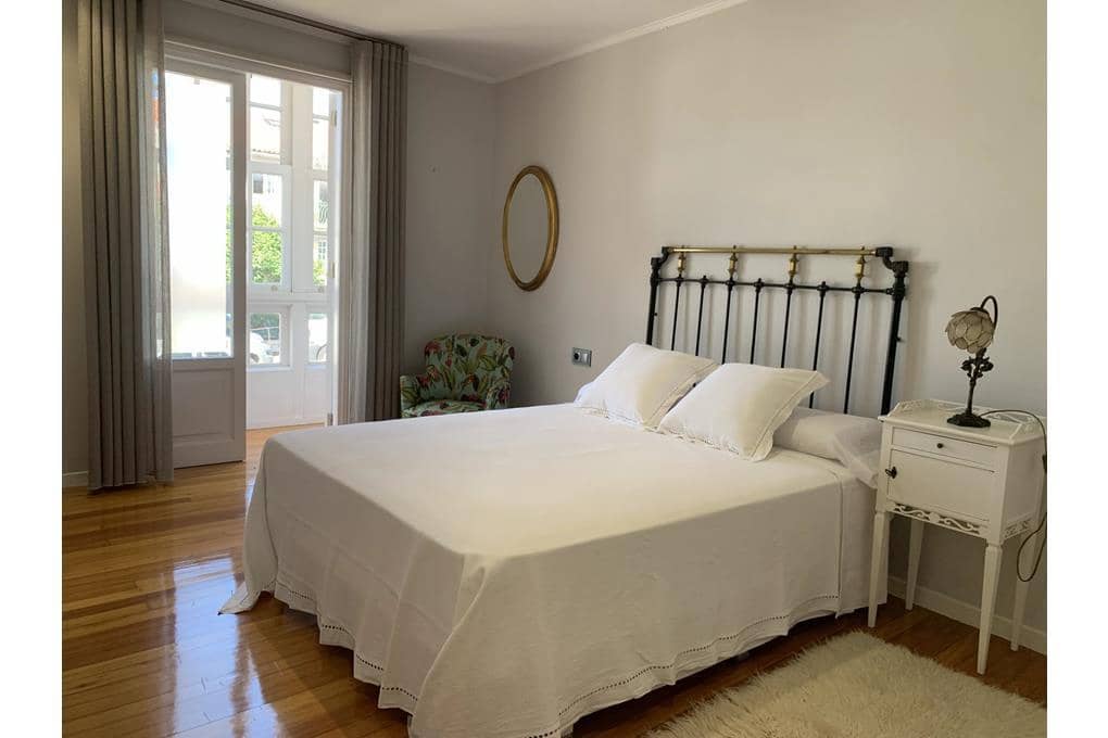 3 quarto Apartamento para venda em Santiago de Compostela com garagem - 540 000 € (Ref: 10095774)