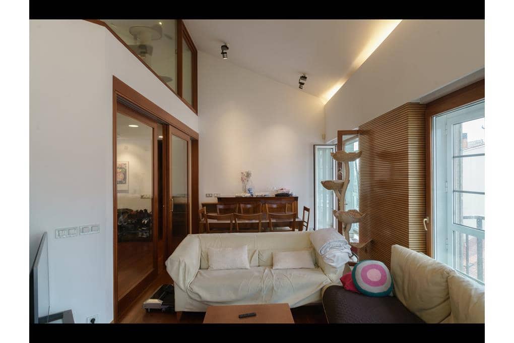 4 quarto Apartamento para venda em Santiago de Compostela com garagem - 795 000 € (Ref: 10095775)