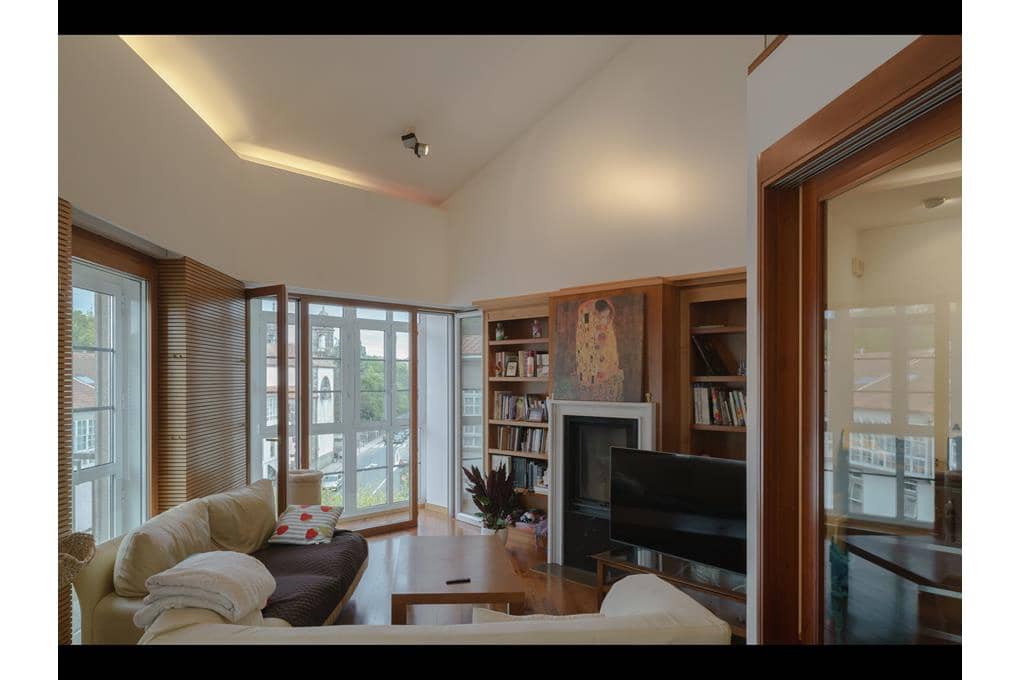 4 quarto Apartamento para venda em Santiago de Compostela com garagem - 795 000 € (Ref: 10095775)