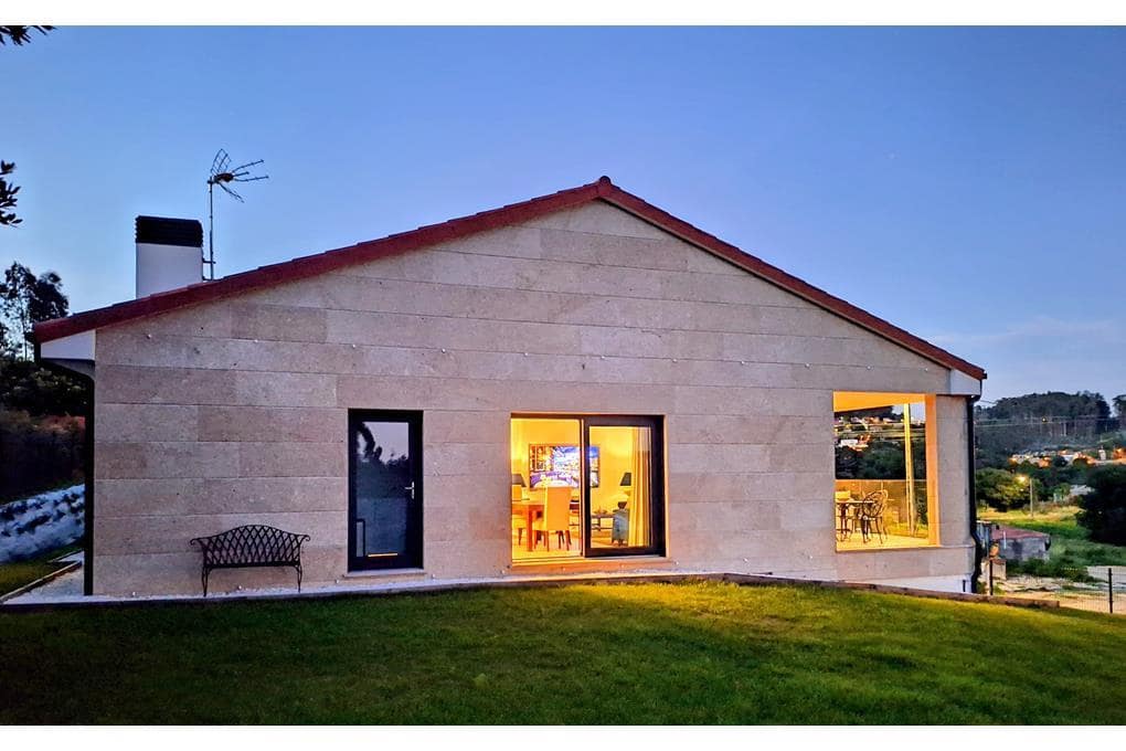 3 soverom Villa til salgs i Sanxenxo med garasje - € 990 000 (Ref: 10130180)