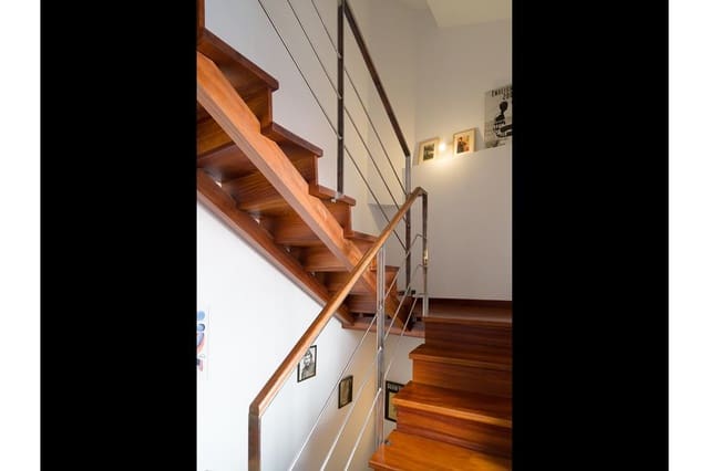 3 soverom Hus til salgs i Santiago de Compostela - € 495 000 (Ref: 10167501)