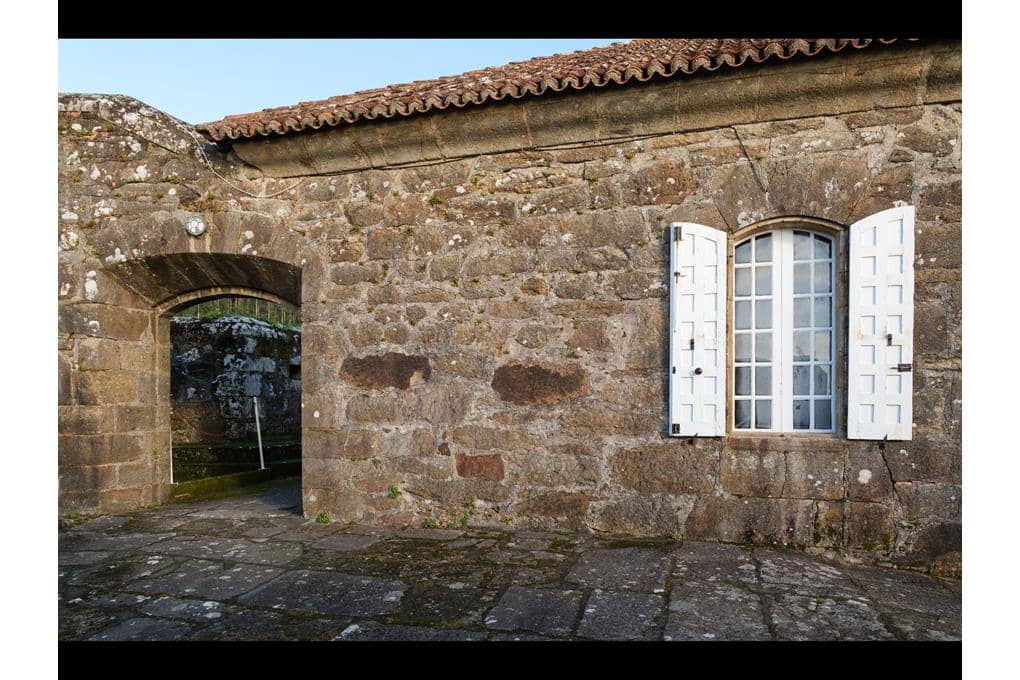 6 soverom Hus til salgs i Corcubion med garasje - € 4 750 000 (Ref: 10179595)