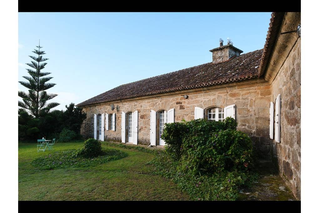 6 soverom Hus til salgs i Corcubion med garasje - € 4 750 000 (Ref: 10179595)
