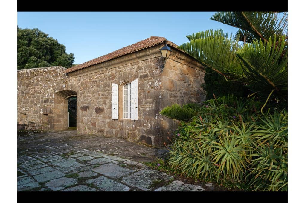 6 soverom Hus til salgs i Corcubion med garasje - € 4 750 000 (Ref: 10179595)