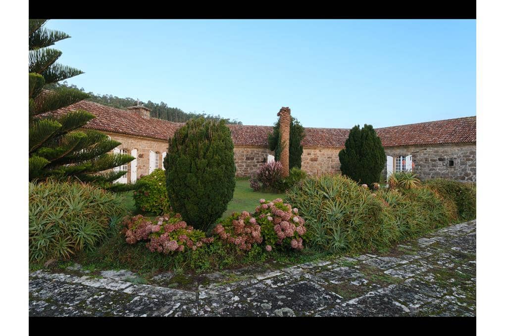 6 soverom Hus til salgs i Corcubion med garasje - € 4 750 000 (Ref: 10179595)