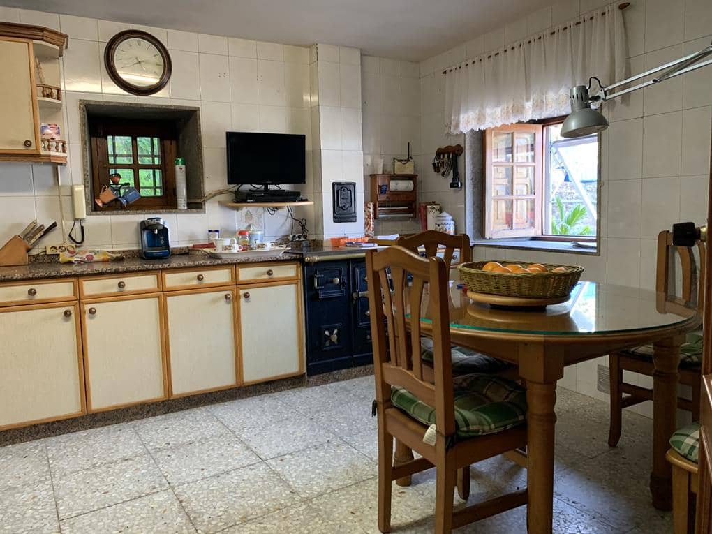 6 soverom Finca/Herregård til salgs i Teo med garasje - € 350 000 (Ref: 6201871)