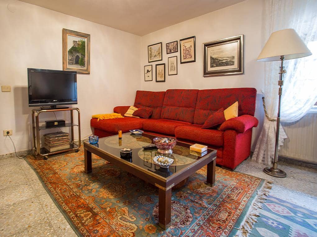 6 soverom Finca/Herregård til salgs i Teo med garasje - € 350 000 (Ref: 6201871)