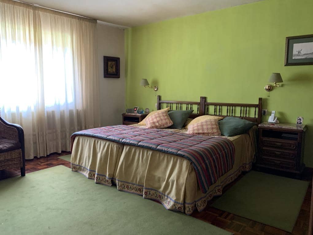 6 soverom Finca/Herregård til salgs i Teo med garasje - € 350 000 (Ref: 6201871)