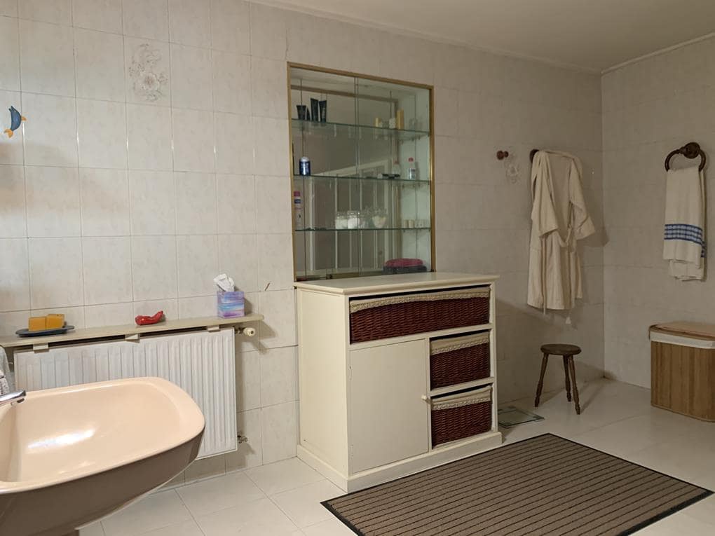 6 soverom Finca/Herregård til salgs i Teo med garasje - € 350 000 (Ref: 6201871)