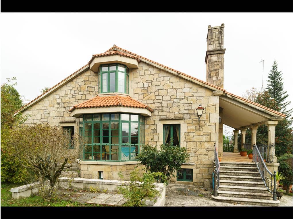 6 sypialnia Dom na sprzedaż w Teo z basenem garażem - 1 350 000 € (Ref: 6441561)